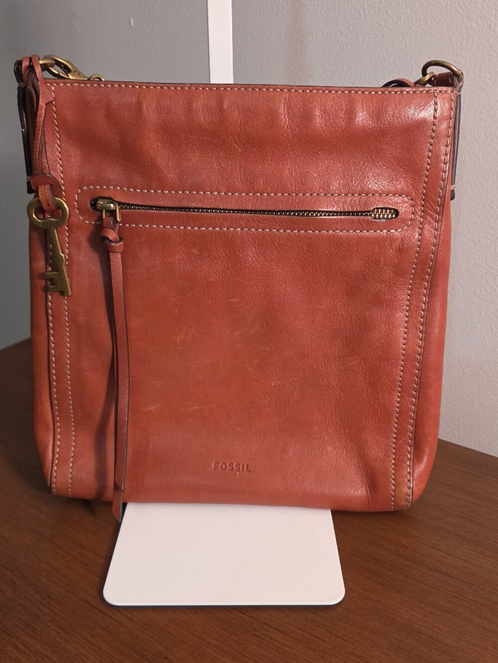 FOSSIL EMMA NORTH-SOUTH BROWN LEATHER CROSSBODY ADJ STRAPS